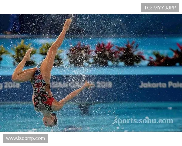 跳水运动的技艺与魅力：从起跳到水面下的完美演绎