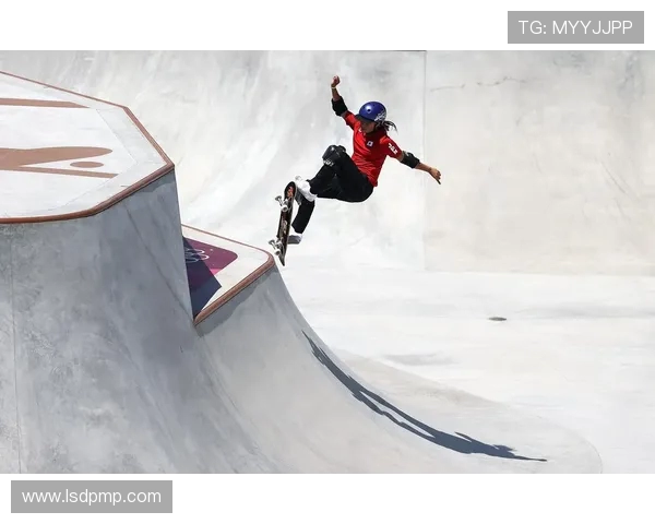 上海滑板队在攀岩联赛中的精彩表现与状态分析